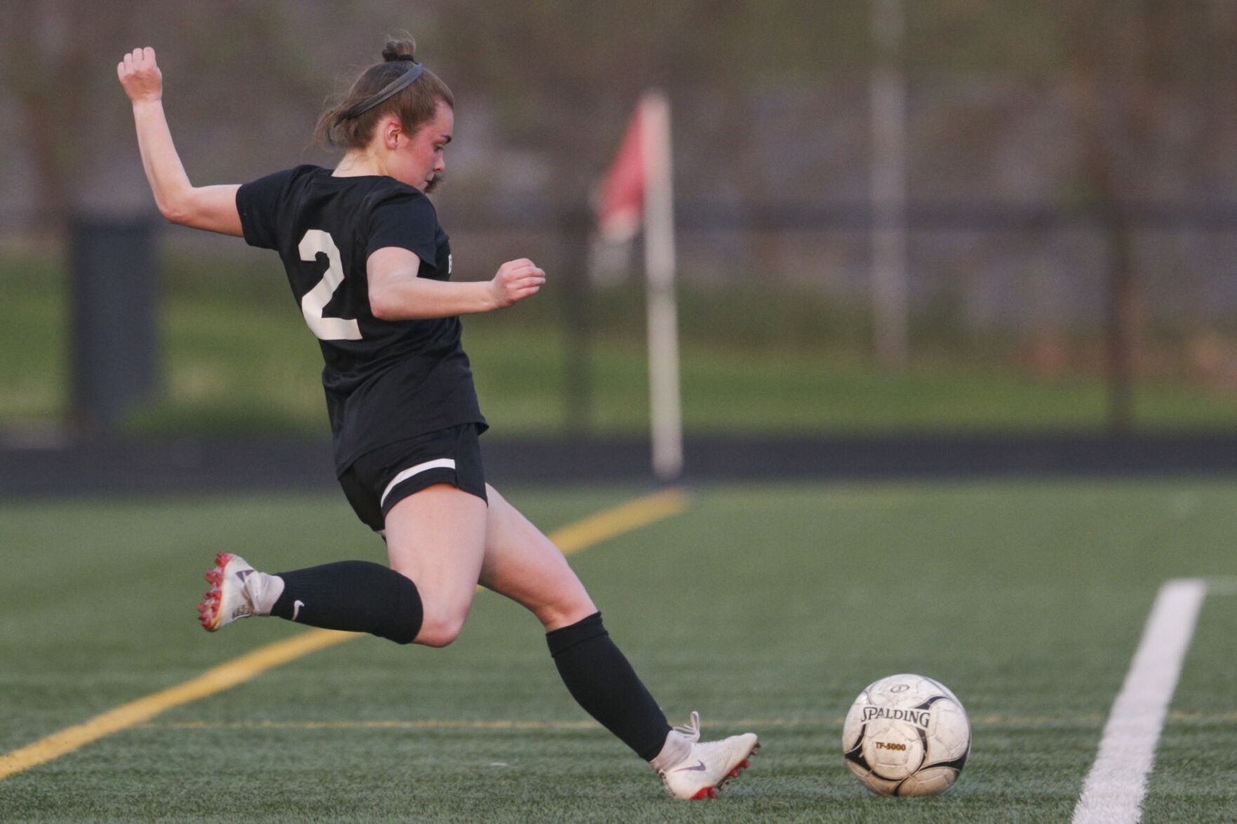 051022-qc-spt-assum-bed-soccer-14.jpg